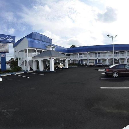 Superlodge Absecon/Atlantic City Exterior photo